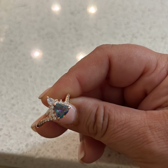 Chasing a Dream-Bomb Party ring - Picture 4 of 5